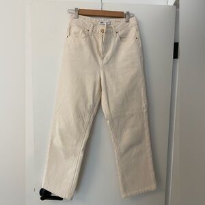 Zara Mom Fit Jeans